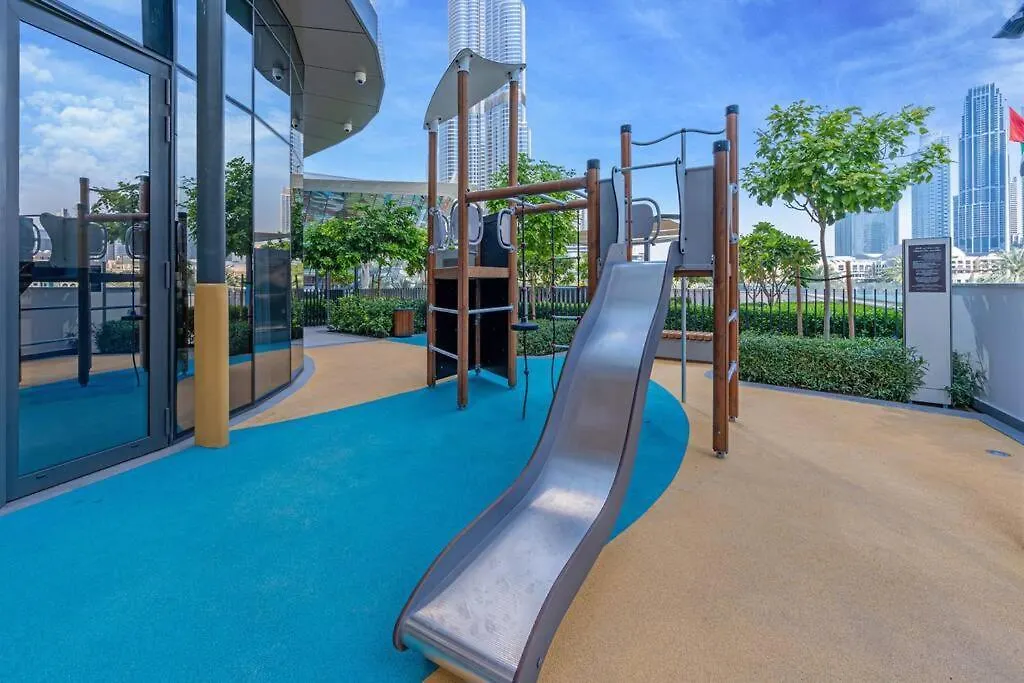 Lux 2 King Bed Suite - Grande Signature Residences Dubaj