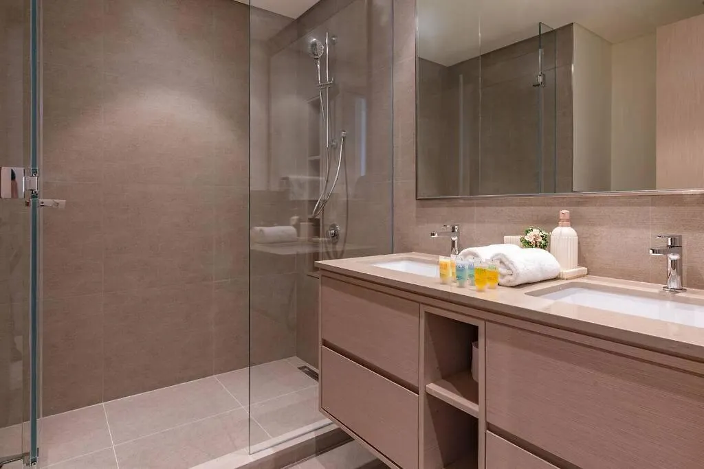Lux 2 King Bed Suite - Grande Signature Residences Dubai 0*,