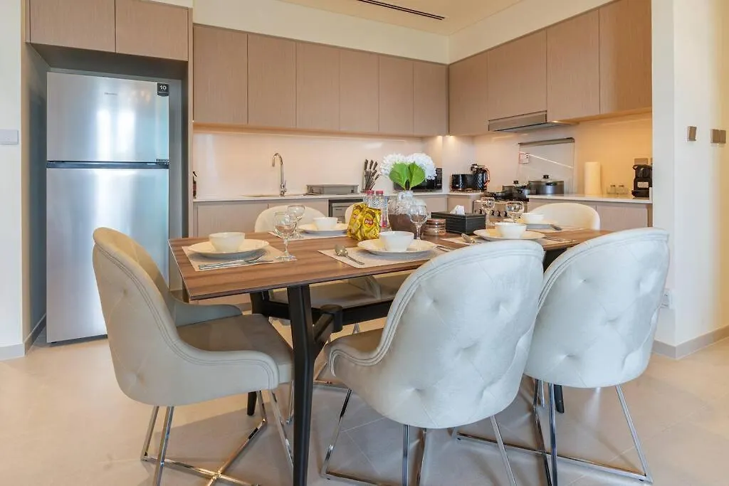 Lux 2 King Bed Suite - Grande Signature Residences Dubai
